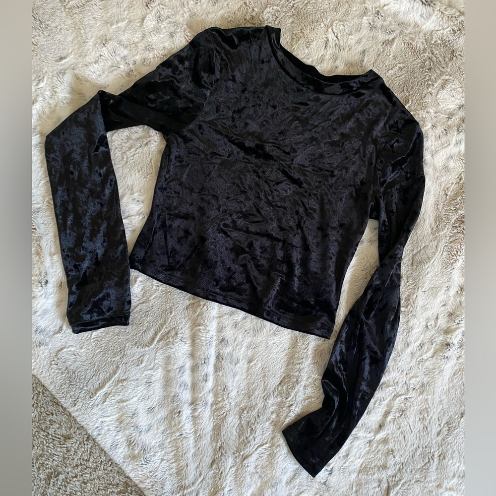 H&M Divided Crushed Velvet Top